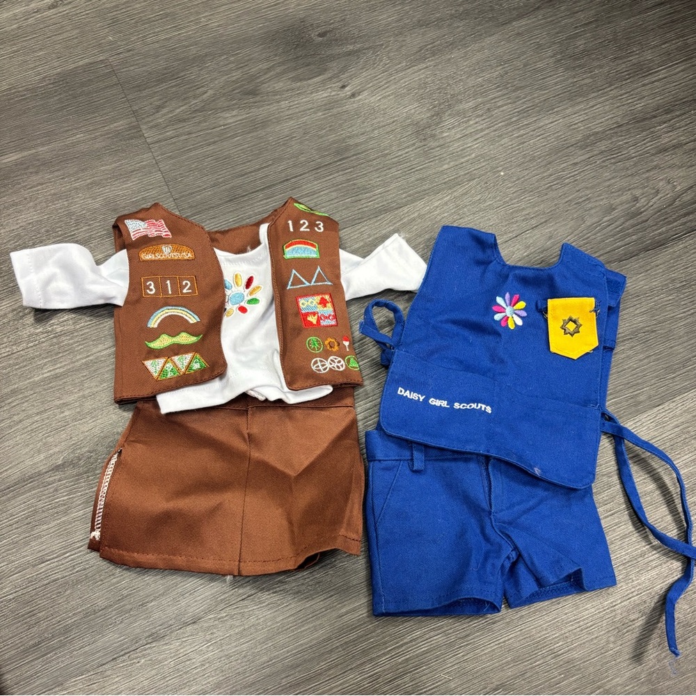 Girl Scout Set for Dolls